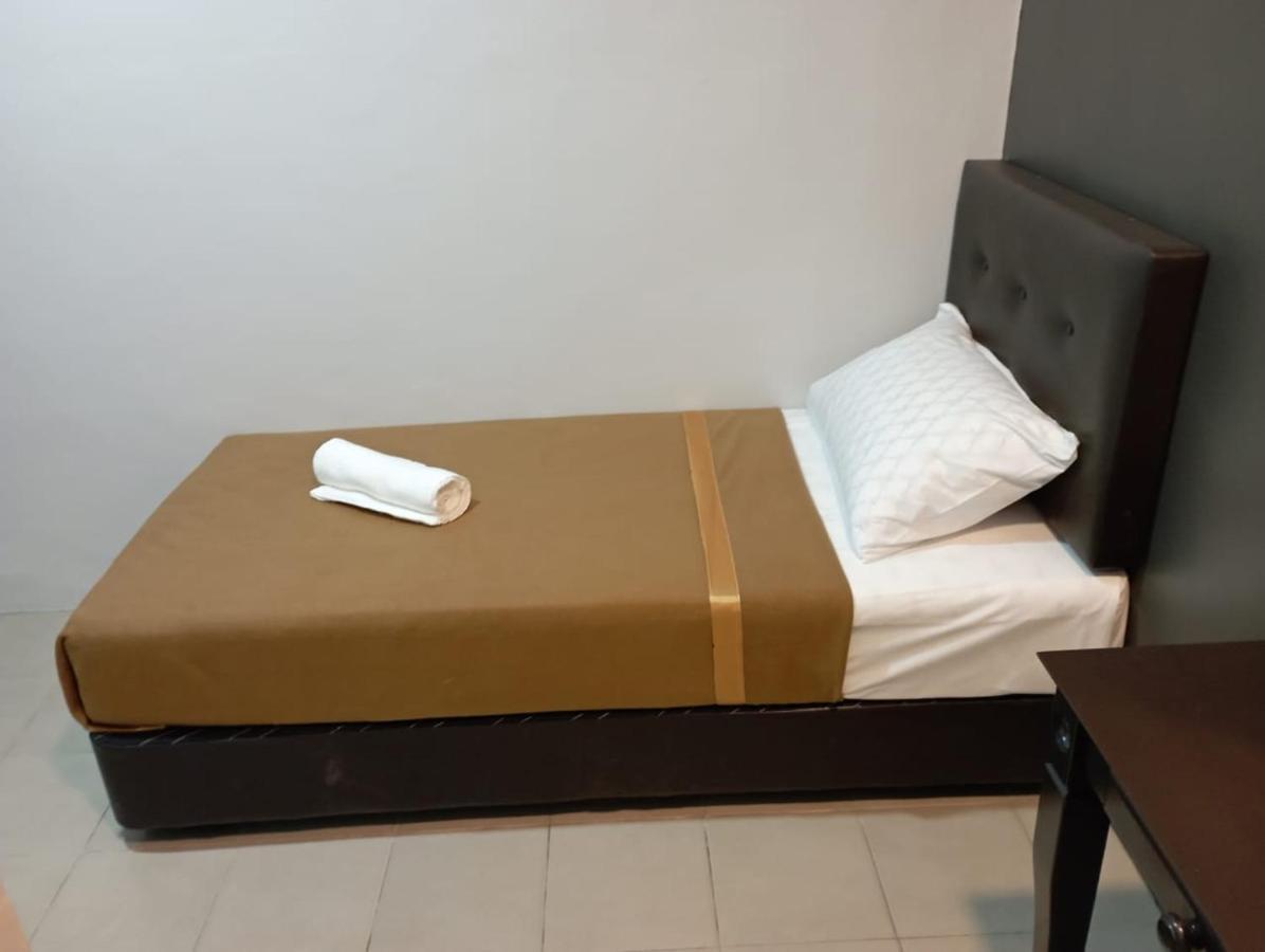 D Layaran Kuantan Lpt Exit 833 Hotell Eksteriør bilde