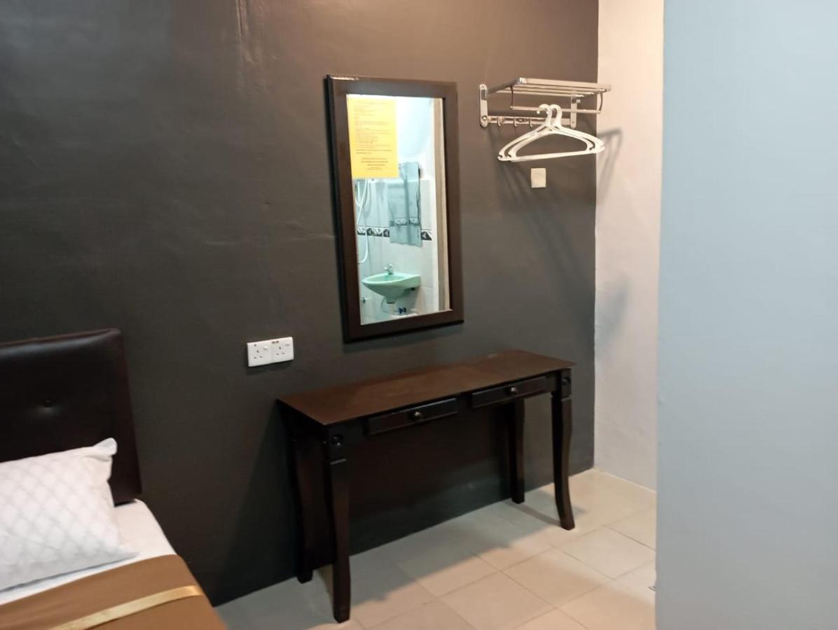 D Layaran Kuantan Lpt Exit 833 Hotell Eksteriør bilde