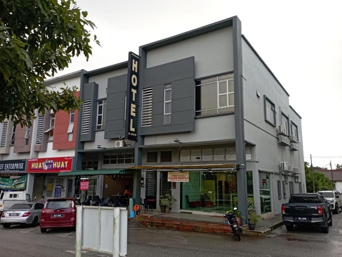 D Layaran Kuantan Lpt Exit 833 Hotell Eksteriør bilde