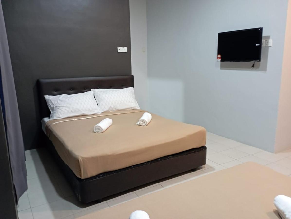 D Layaran Kuantan Lpt Exit 833 Hotell Eksteriør bilde
