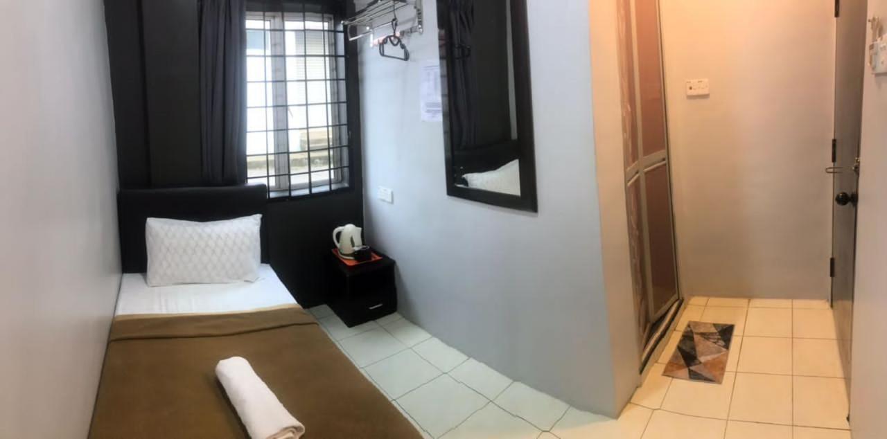 D Layaran Kuantan Lpt Exit 833 Hotell Eksteriør bilde